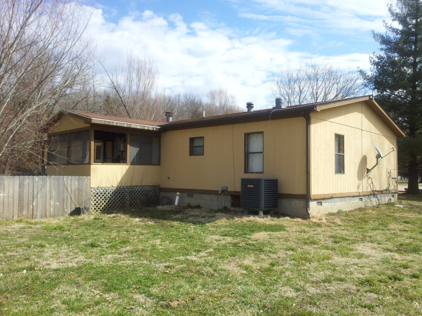 Rear Right Corner
